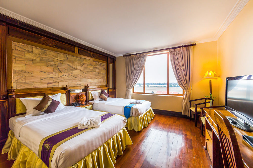 Blue River Hotel Phnom Penh Exterior foto
